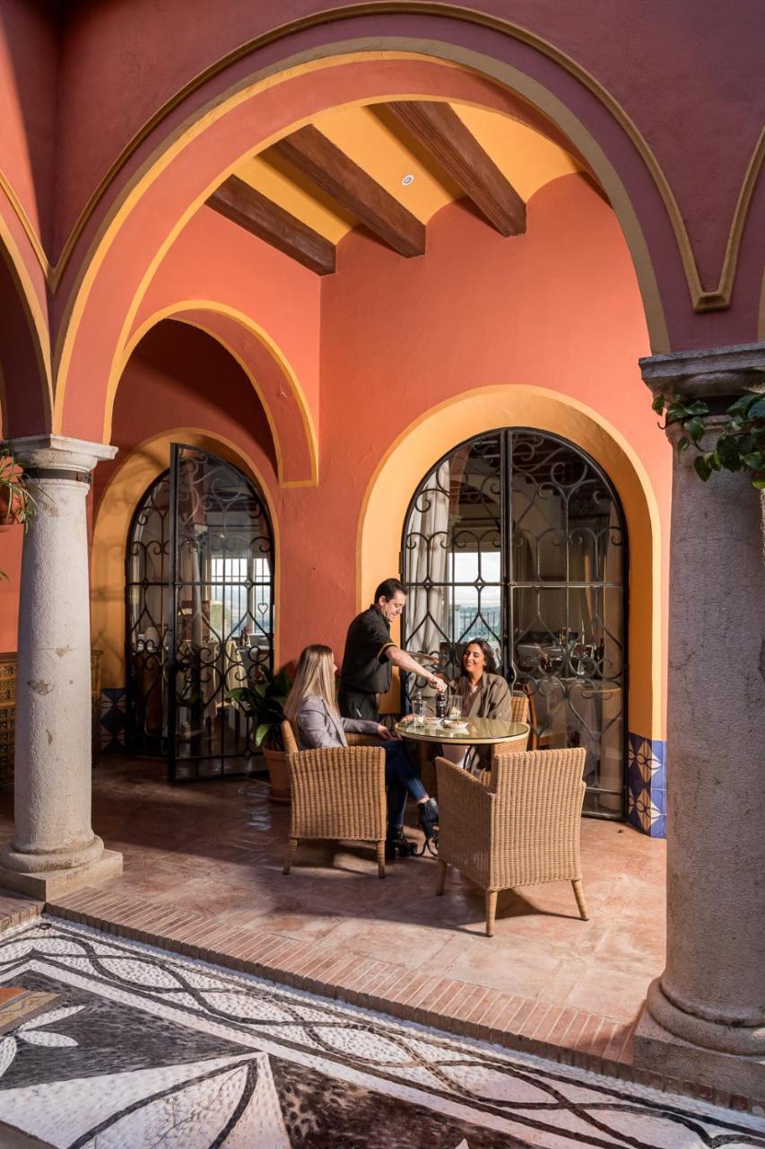 Parador De Аркос де ла Фронтера Екстериор снимка